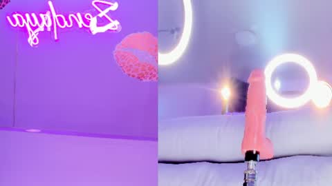 Snapshot of zendayagreey chatting on June 25, 7:51 pm Zendaya online show from June 25, 7:51 pm