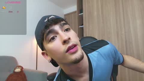 Snapshot of zenn_rush chatting on February 12, 1:27 pm Zenn online show from February 12, 1:27 pm