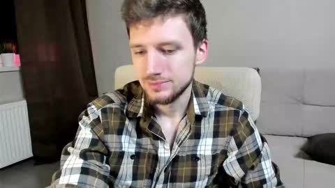 Andrew online show from October 28, 1:20 am