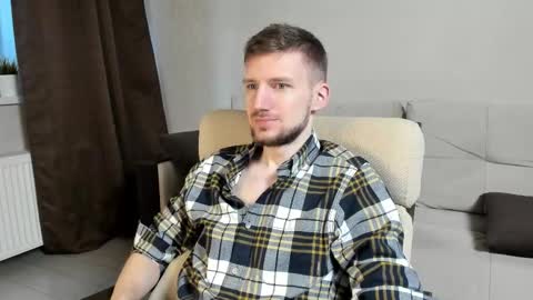 Andrew online show from February 14, 9:06 am