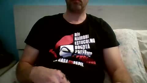 Snapshot of zeus00811 chatting on November 6, 3:51 am zeus online show from November 6, 3:51 am