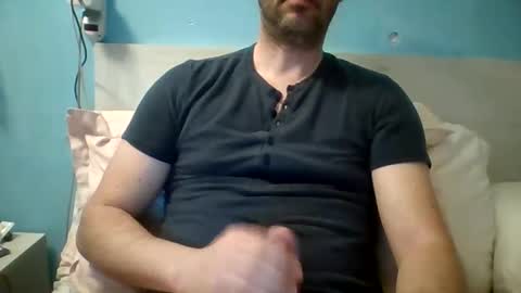 Snapshot of zeus00811 chatting on March 14, 5:13 am zeus online show from March 14, 5:13 am