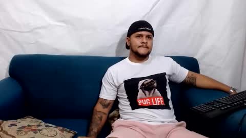 zeus_030 online show from March 16, 12:38 am