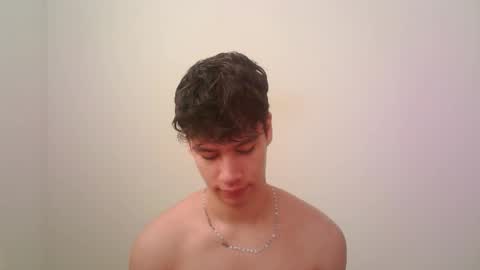 zeus_183 online show from November 3, 1:45 pm