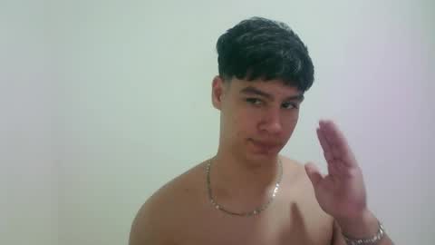 zeus_183 online show from April 4, 3:16 am