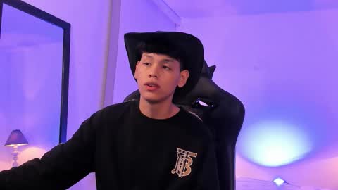 zeus_blaze online show from November 4, 7:29 am