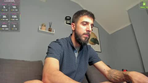 Snapshot of zeyn_edwards chatting on May 31, 11:39 am ZEYN online show from May 31, 11:39 am
