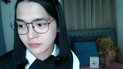 im your lovely zhaviabigcock here online show from December 20, 5:47 am