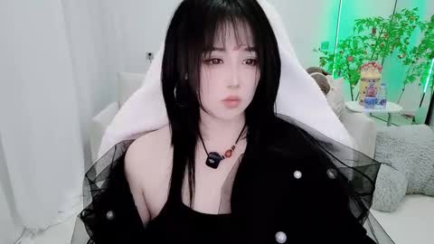 zhen online show from February 14, 1:19 pm