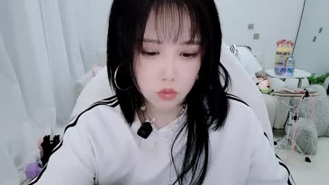 zhen online show from April 1, 2:45 am