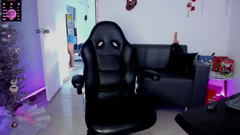 zhoestrong online show from January 6, 10:26 pm