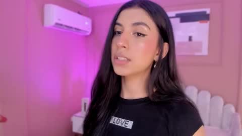 ZIA online show from December 20, 6:59 pm