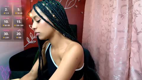 Zia Green online show from December 10, 2:50 pm