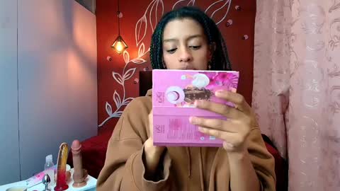 Zia Green online show from January 12, 5:03 am