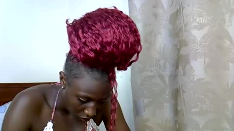 Snapshot of zia_vier chatting on May 22, 5:18 pm flavian online show from May 22, 5:18 pm