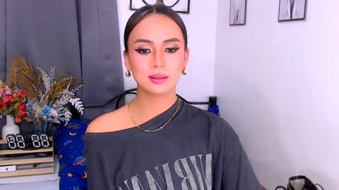 Zia online show from February 25, 4:49 pm