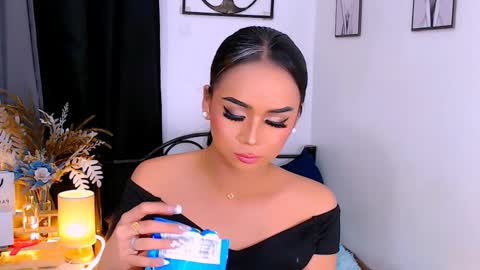 Zia online show from March 20, 8:46 pm