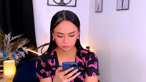 Zia online show from April 2, 8:23 am