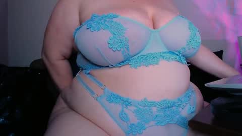 zinacorleone online show from March 29, 8:20 pm