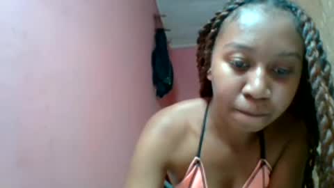 zinaely39 online show from August 8, 9:11 am