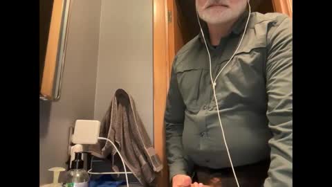 zinger283069 online show from January 29, 10:11 pm