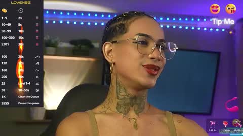 Snapshot of zion__lee chatting on November 24, 3:12 pm Zion online show from November 24, 3:12 pm