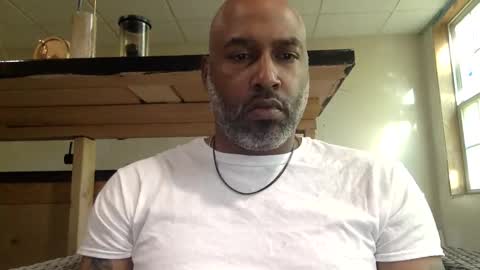 zionlion22 online show from April 12, 2:00 pm