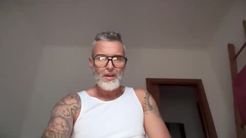 zkopa69 online show from October 23, 2:05 pm