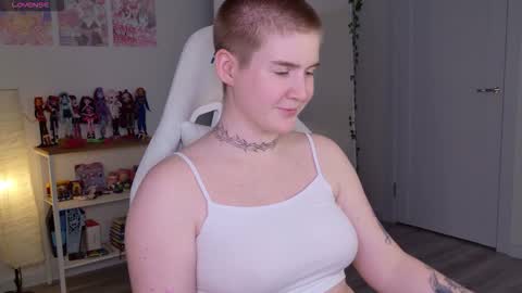 Snapshot of zlata_in_xxxland chatting on September 19, 8:53 pm Zlata online show from September 19, 8:53 pm