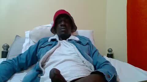 Snapshot of zlatann2012 chatting on October 8, 9:34 pm Zlatann2012 online show from October 8, 9:34 pm