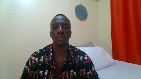 Snapshot of zlatann2012 chatting on November 12, 7:13 pm Zlatann2012 online show from November 12, 7:13 pm