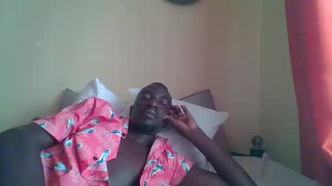 Snapshot of zlatann2012 chatting on November 17, 9:59 am Zlatann2012 online show from November 17, 9:59 am