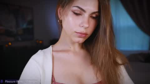 Zara  Join next live  at 5PM EST  online show from May 1, 11:31 pm