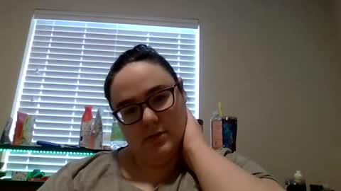 Snapshot of zodiacfan2023 chatting on February 5, 6:48 pm zodiacfan online show from February 5, 6:48 pm