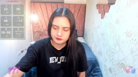 ZOE TAYLOR online show from March 30, 11:44 am