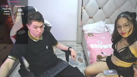 Snapshot of zoe_and_jackk_ chatting on April 26, 8:06 pm ZOE AND JACK online show from April 26, 8:06 pm