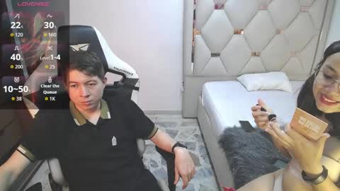 Snapshot of zoe_and_jackk_ chatting on May 3, 8:15 pm ZOE AND JACK online show from May 3, 8:15 pm