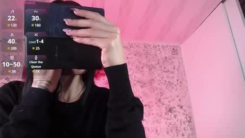 Snapshot of zoe_babygiirl chatting on January 24, 12:31 pm Salome online show from January 24, 12:31 pm