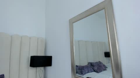 Zoe Banx online show from March 6, 6:54 am