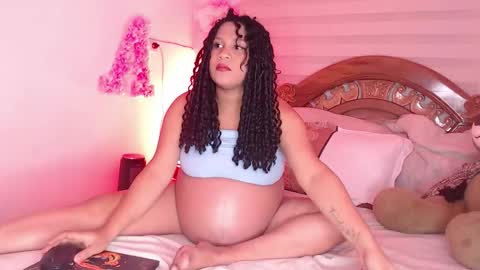 Hola soy Zoe 3 online show from February 20, 2:41 am