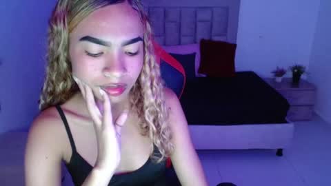 zoe_galli online show from October 3, 11:13 pm