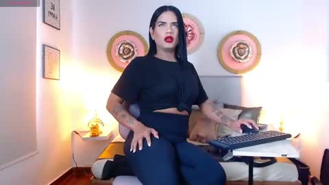 zoe_hecate online show from April 13, 7:19 pm