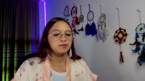 ZOE online show from June 17, 4:48 am