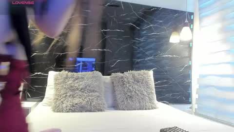 Zoe online show from February 6, 11:46 am