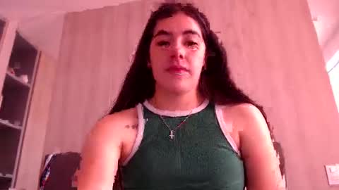 Zoe online show from December 2, 5:15 pm