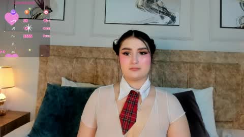 zoe_moon__ online show from April 1, 11:55 am