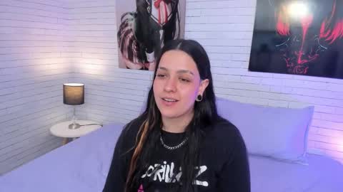 Snapshot of zoe_murphy_ chatting on January 10, 10:25 pm ZOE online show from January 10, 10:25 pm