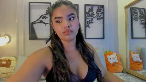 Zoe online show from October 19, 12:22 am