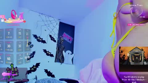 Snapshot of zoe_sweet22 chatting on October 24, 11:12 pm new count online show from October 24, 11:12 pm