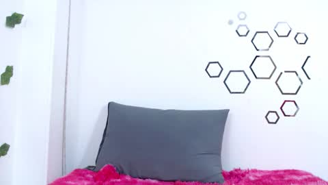 Snapshot of zoe_velvet chatting on November 8, 10:30 pm Carolina online show from November 8, 10:30 pm